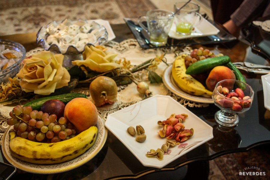 Comida de reyes en casas iranís
